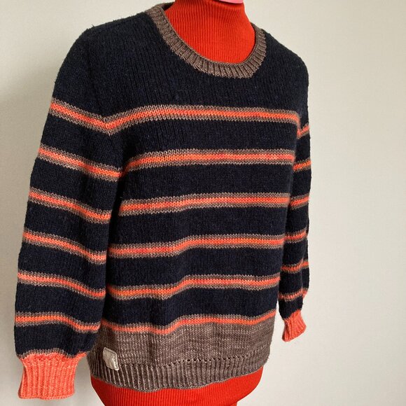 Saddle Shoulders Sweater Hand knit Medium Unisex - Picture 1 of 13